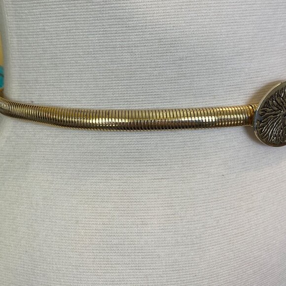 VTG Anne Klein skinny gold stretch belt Size Small medium 80s 90s disco metal - Picture 5 of 10